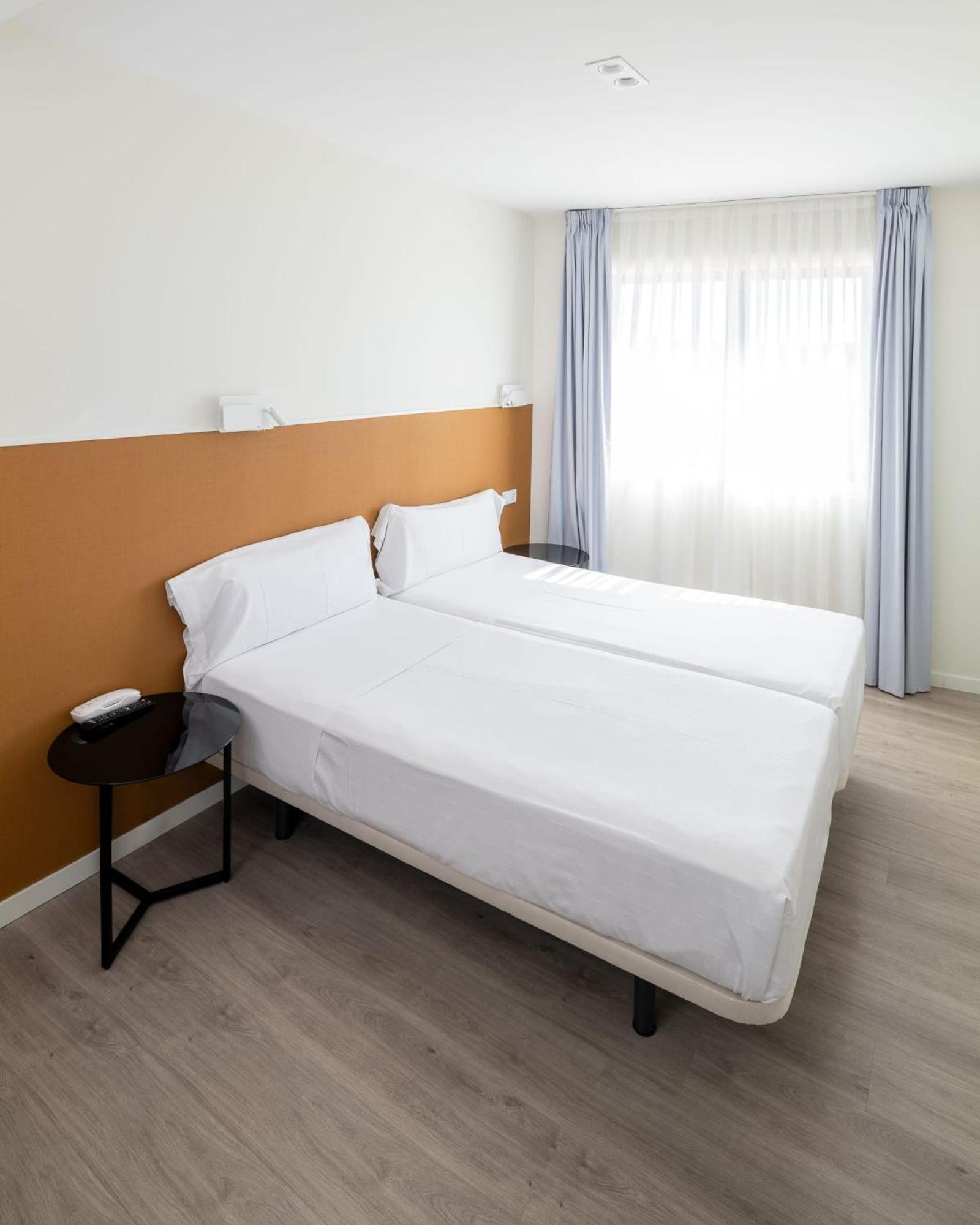 Hotel Concheiros Сантьяго-де-Компостела Екстер'єр фото